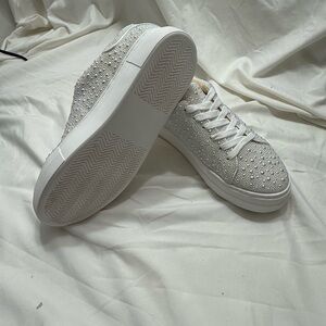 Betsey Johnson Sparkling White Sidney Women's Sneakers